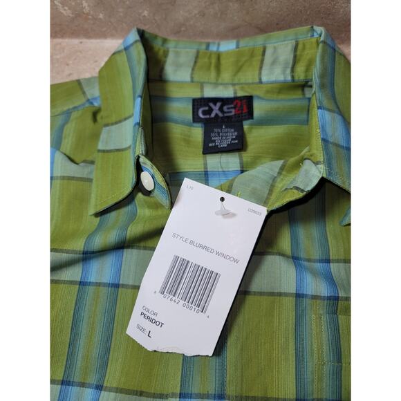 CXS21 Men's Untucked Button-Up Plaid Shirt - Size: Large‎ NWT Preppy classic - Picture 4 of 5
